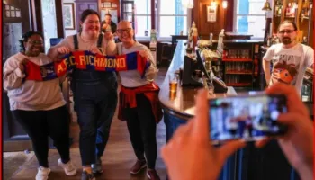 Kur shtëpitë bëhen të famshme nga serialet televizive, banorët tregojnë jetën mes turistëve