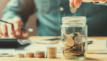 Kursi i këmbimit, 8 gusht 2026/ Me sa shitet dhe blihet dollari dhe euro, cfarë ndodh me monedhat e tjera