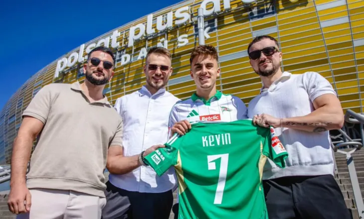 Kursi i ri, Dodaj huazohet te Legia Gdansk