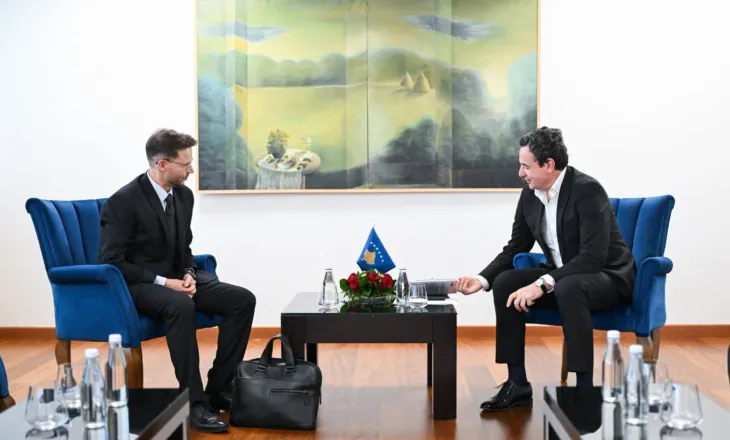 Kurti takon shkencëtarin shqiptar nga Universiteti i Cyrihut, diskuton për zhvillimin e inteligjencës artificiale në Kosovë
