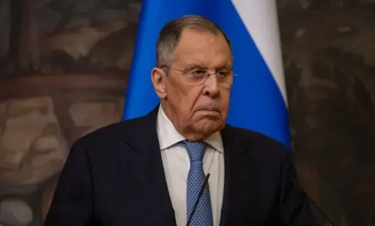 Lavrov akuzon Ukrainën për “terrorizëm shtetëror”