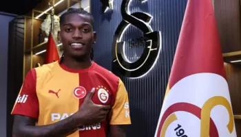 Leao zbulon arsyen e vërtetë pse refuzoi transferimin tek Aston Villa dhe zgjodhi Galatasaray-in: Është një mundësi e mirë për mua…