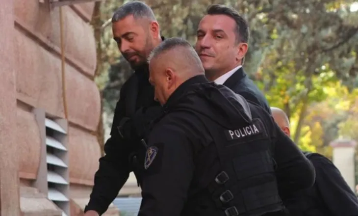 Lëvizja e Veliajt nga qelia/Rama mbledh urgjentisht të vetët