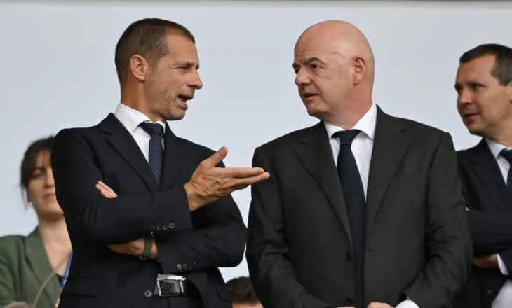 Lufta e topit/ UEFA, CONCACAF dhe AFC, kundër Infantino-s: Besim i tradhtuar nga mashtrimi!