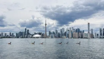 Lufta tregtare me Kanadanë / Trump do të ndryshojë emrin e Liqenit Ontario në ‘Liqeni i Amerikës’