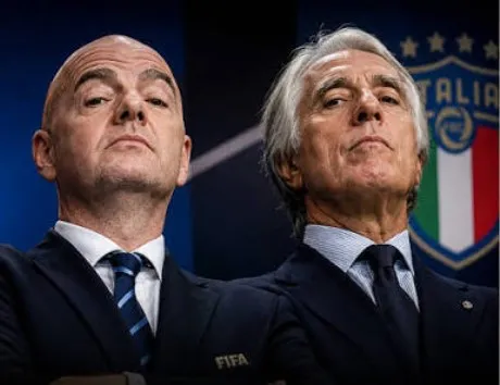 Lufta UEFA-FIFA, edhe Federata Italiane e Futbollit kundër Infantinos, kërkon largimin e tij!