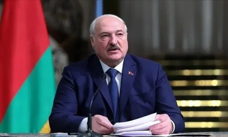 Lukashenko: Bjellorusia dhe Rusia do ta zgjidhin ‘problemin e përbashkët’ në kufijtë e tyre përkatës