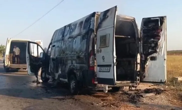 Lushnje/ Flakët përfshijnë furgonin që vinte nga Maqedonia e Veriut, shkak ishte…