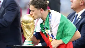 Mançester Junajtid kërkon t’i rrëmbejë Barcelonës Kampionin e Botës!