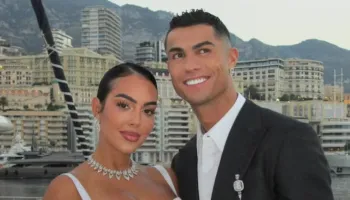 Martohen Cristiano Ronaldo dhe Georgina Rodríguez, ndajnë foton me unazat e martesës