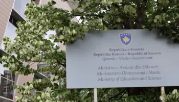 MASh u bën thirrje prindërve të presin katalogun zyrtar para blerjes së teksteve shkollore
