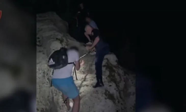 Mbetën të bllokuar në Kanionet e Gjipesë/ Shpëtohet turisti holandez dhe dy fëmijët e tij të mitur
