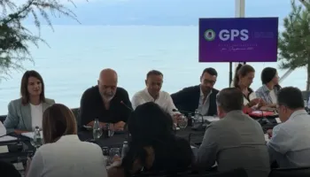 Mbledhja e PS-së vijon prej 3-orësh! Dalin PAMJET nga brenda takimit, zbardhen porositë e Ramës
