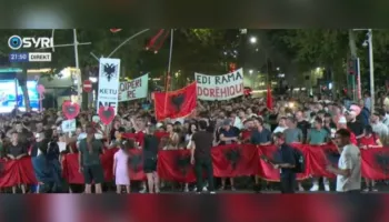Mbyllet protesta e 65-të qytetare kundër qeverisë Rama: Nuk do ndalemi deri në largimin e tij