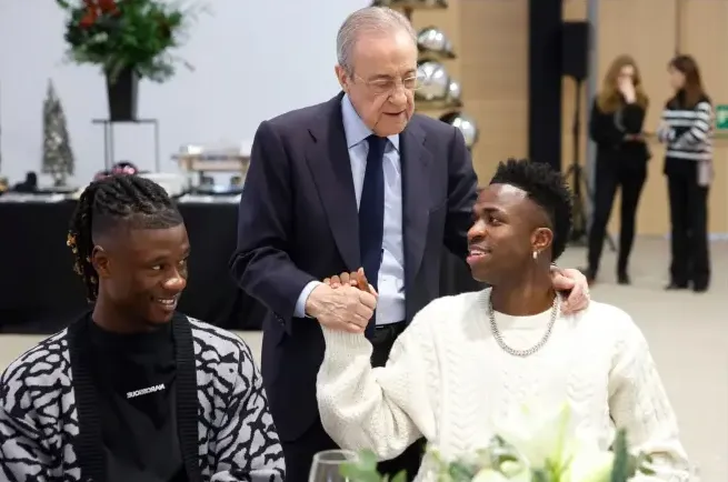 Mbyllet “telenovela” Vinicius; braziliani dhe Real Madridi vendosin për rinovimin