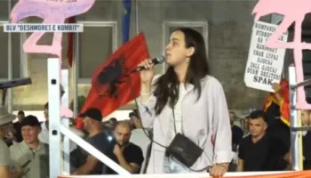 “Më 14, 15 dhe 16 Diaspora na bashkohet në shesh”/ Aktivistja: Protesta në Europë e SHBA, kudo ku janë shqiptarët!