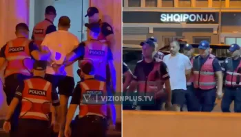 Me bluzë të bardhë dhe pantallona të shkurtra, momenti kur Agasi shoqërohet në ambientet e komisariatit
