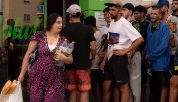 “Më e keqja kaloi, por asgjë nuk ka përfunduar”, Ceuta rikthehet ngadalë në normalitet pas krizës së emigrantëve