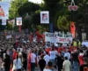 Mediat ndërkombëtare i bëjnë jehonë protestës: Shqiptarët vazhdojnë të kërkojnë dorëheqjen e panegociueshme të kryeministrit