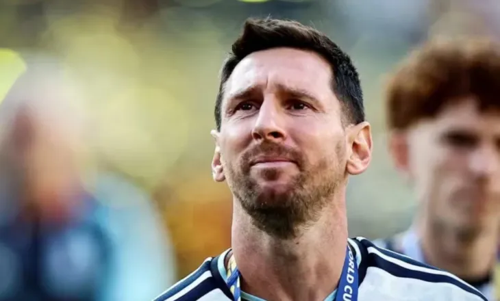 Messi tërhiqet nga kombëtarja e Argjentinës