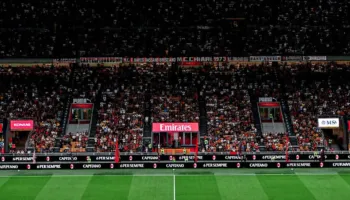 Milan thyen Venezian, 3 pikë në Serie A