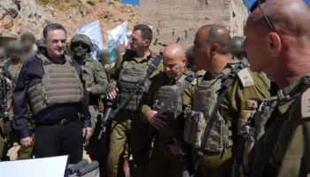 Ministri i Mbrojtjes viziton ushtarët në kufi, Katz: Trupat izraelite do të qëndrojnë në Siri për sigurinë e shtetit hebre!