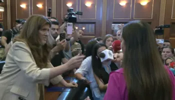 Ministrja Gërvalla përplaset me deputetet e PDK, Musliu e lag me ujë: Super kriminelë jeni