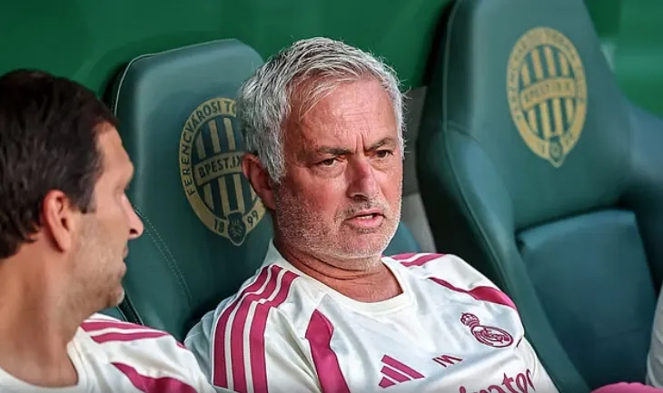 Mourinho i pakënaqur: “Vetëm Bernardo Silva nuk mjafton, na duhet edhe një tjetër”