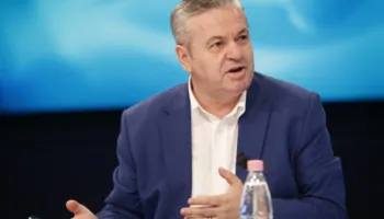 Muslim Murrizit ‘nuk i kapin frenat’:  Fundërrina, mostra të pështira të një sistemi të qelbur