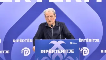 “Narkoshteti po shkërmoqet”/ Berisha nxjerr sondazhet e PS: Rënie katastrofike, Partia e krimit po rrokulliset në…