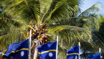 Nauru ndryshon emrin pas dekadash, shteti ishullor rikthehet te identiteti tradicional
