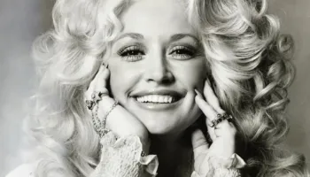 Ndahet nga jeta Dolly Parton, ikona e muzikës country, në moshën 80-vjeçare