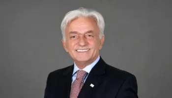 Ndahet nga jeta Prof. Dr. Eqrem Kryeziu, figurë e shquar e jetës kulturore e politike të Kosovës