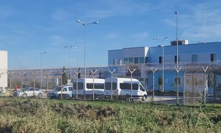 Ndërron jetë i burgosuri në Fier, pjesë e grupit që pastronte paratë e kokainës në Belgjikë