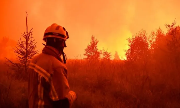 Ndryshimet klimatike mund të trefishojnë sipërfaqet e përfshira nga zjarret në Evropë
