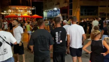 Në Divjakë protestojnë sërish kundër shkrirjes së bashkisë: Një kapriço politike