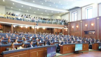 Negociatat e dështuara në Kosovë, zbulohen prapaskenat! LDK kërkon Presidentin për Vjosa Osmanin, Kurti i ofron…