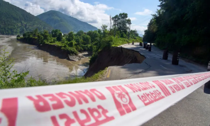 Nepal: Rreth 1,000 punëtorë të bllokuar në tunele, ekipet e shpëtimit në veprim –