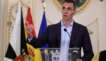 Nga SHBA-të te Europa, e djathta përdor krizën në Ceuta për të sulmuar Pedro Sanchez