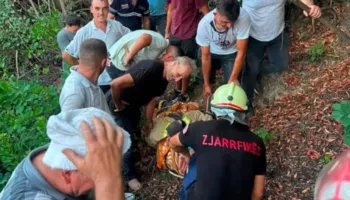 Ngjarje dramatike në Mallakastër, 50-vjeçari bie në humnerën pranë fshatit! Dërgohet i plagosur rëndë në spital