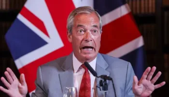Nigel Farage ‘befason’ përsëri: Të huajt që vrasin ose përdhunojnë në Britani do t’i dërgojmë në burgje në Kosovë!