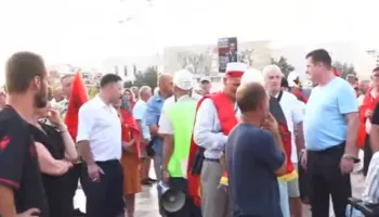 Nis protesta kundër Ramës, diaspora zbret sërish në sheshin “Skënderbej”