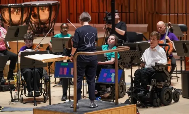 Një mënyrë tjetër për të bërë muzikë, Clarion debuton në BBC Proms