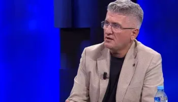 “Një shtet që nuk kontrollon territorin e vet”/ Gjekmarkaj: Zjarret po djegin Shqipërinë, dhe propagandën e qeverisë