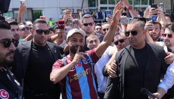 Një takim misterioz dhe 5 ditë: si Trabzonspor rrëmbeu Mohamed Salah