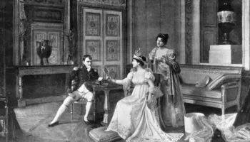 Nuk ishte më gjenerali i pamposhtur, ishte thjesht Napoleoni, duke pritur Josephinën
