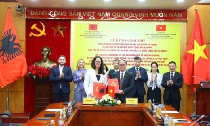 Nuri/ Shpopullimi vazhdon: ikin Shqiptarët, vijnë Vietnamezët
