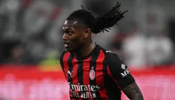 Operacion i minutës së fundit, Leao mund të përfundojë te rivalët e Milan-it