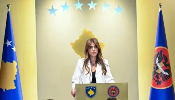 Opozita bojkoton “presidentin”, tre forcat kryesore nuk marrin pjesë në takimin e thirrur nga Albulena Haxhiu