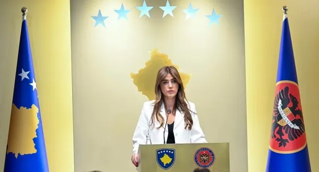 Opozita bojkoton “presidentin”, tre forcat kryesore nuk marrin pjesë në takimin e thirrur nga Albulena Haxhiu